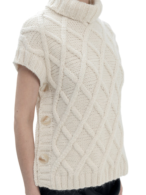 HANDMADE KNITTED VEST
